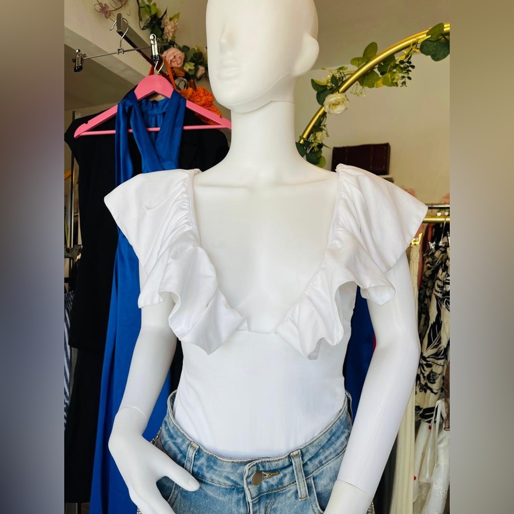 Zara white body